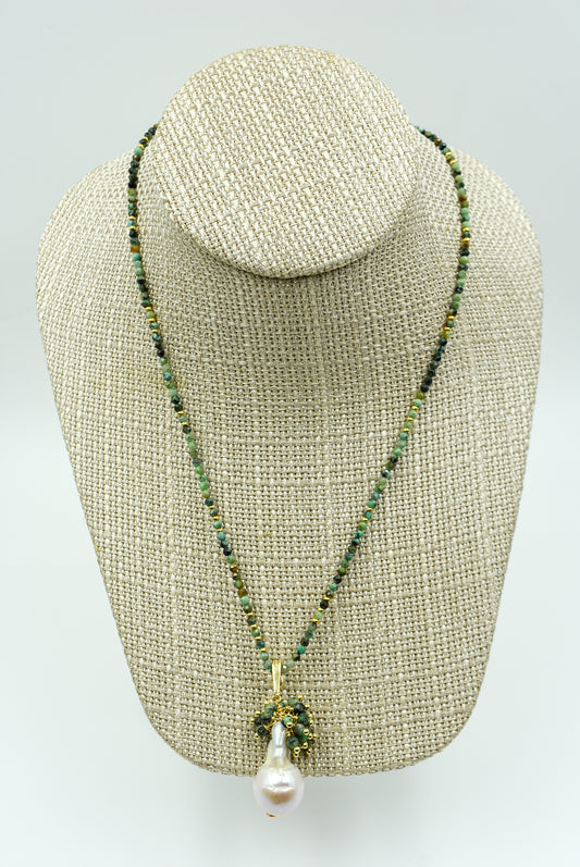 Baroque Pearl + Stone Necklace - Chrysolite